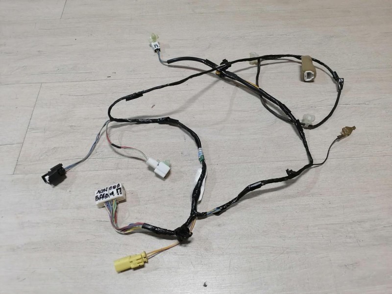 Lancer 10 №1 проводка багажника правая