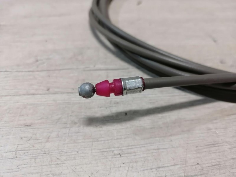 Lancer 10 №1 трос багажника