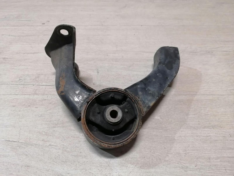 Lancer 10 №1 подушка коробки задняя нижняя