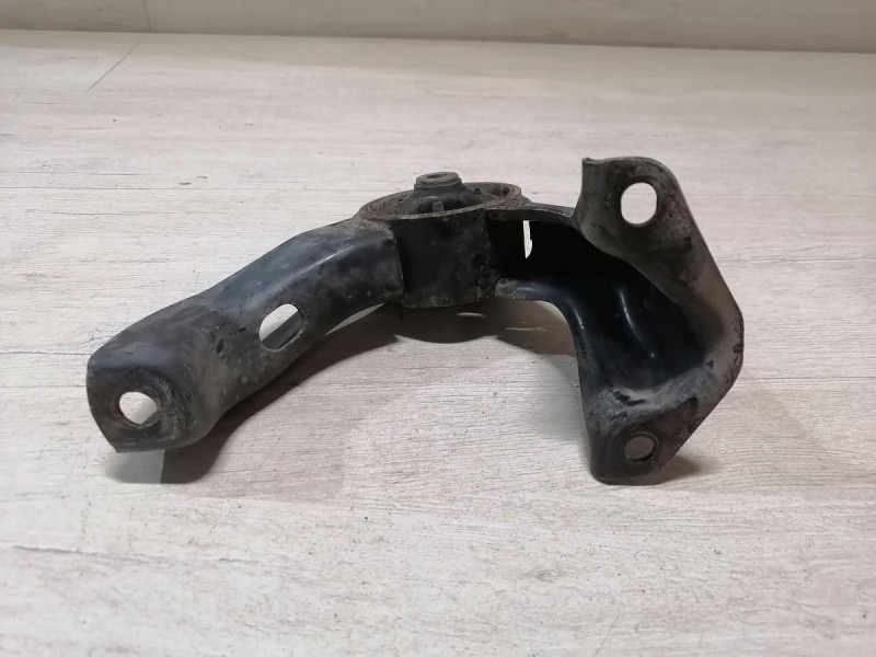 Lancer 10 №1 подушка коробки задняя нижняя