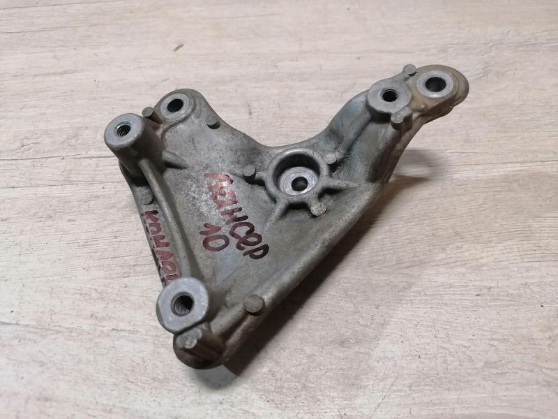 Lancer 10 №1 кронштейн кондиционера