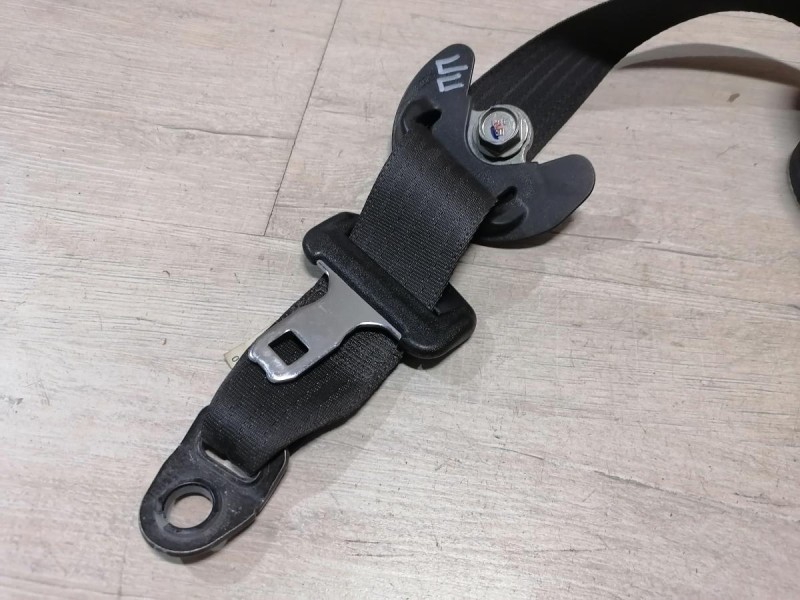 Lancer 10 №1 ремень безопасности передний правый