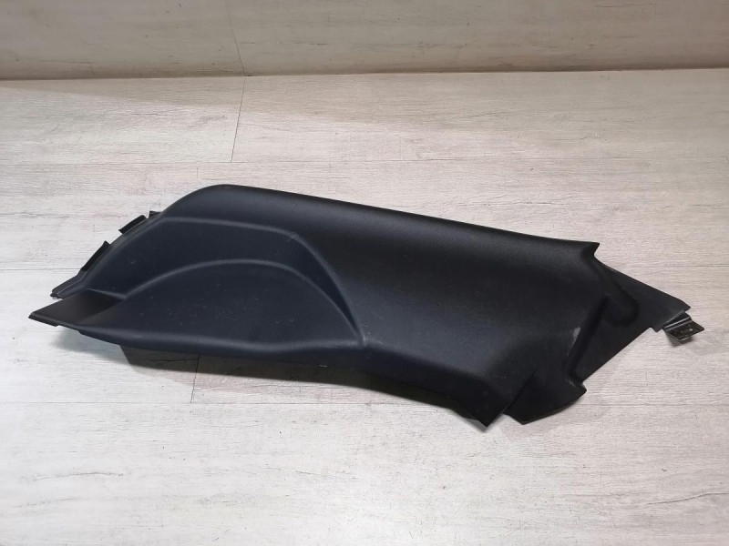 Lancer 10 №1 обшивка задней стойки нижняя левая