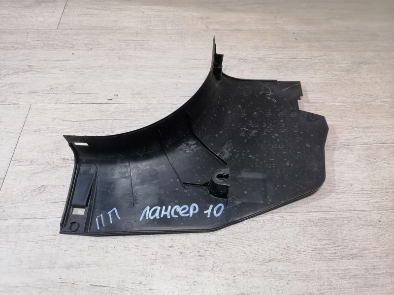 Lancer 10 №1 обшивка передней стойки нижняя правая