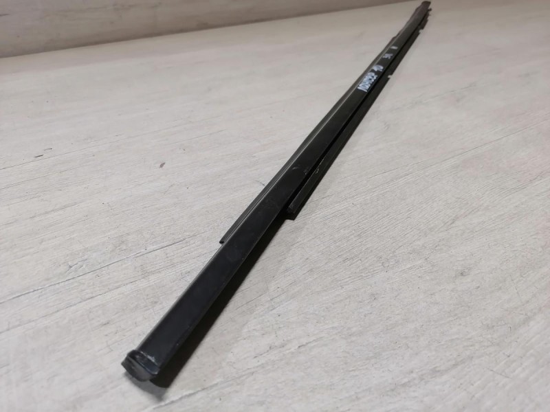 Lancer 10 №1 бархотка наружная задняя левая деф