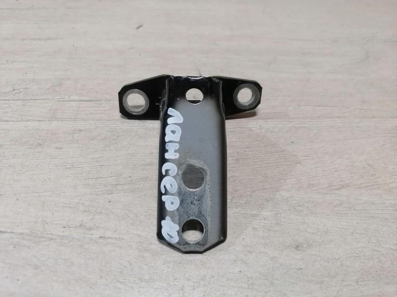 Lancer 10 №1 петля двери задняя правая нижняя