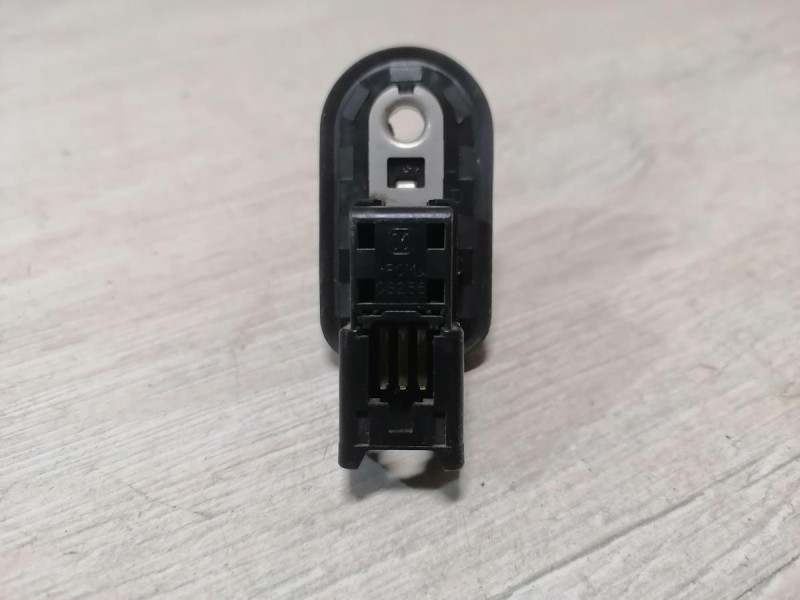 Lancer 10 №1 концевик двери