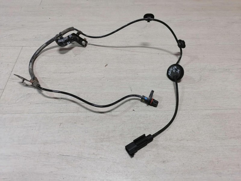 Lancer 10 №1 датчик абс задний левый