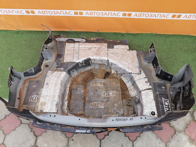 Lancer 10 №1 панель задняя ниша под запаску
