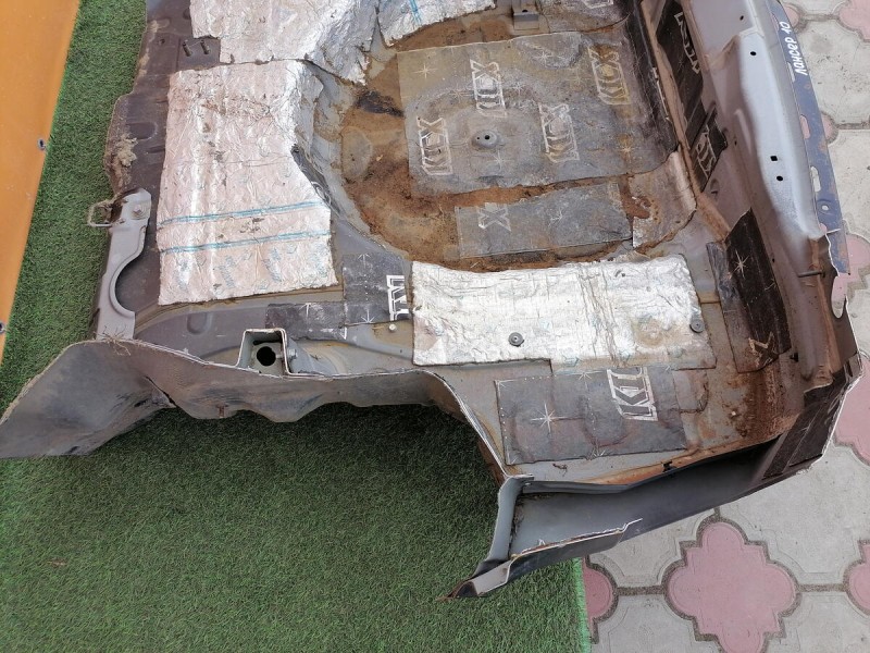Lancer 10 №1 панель задняя ниша под запаску