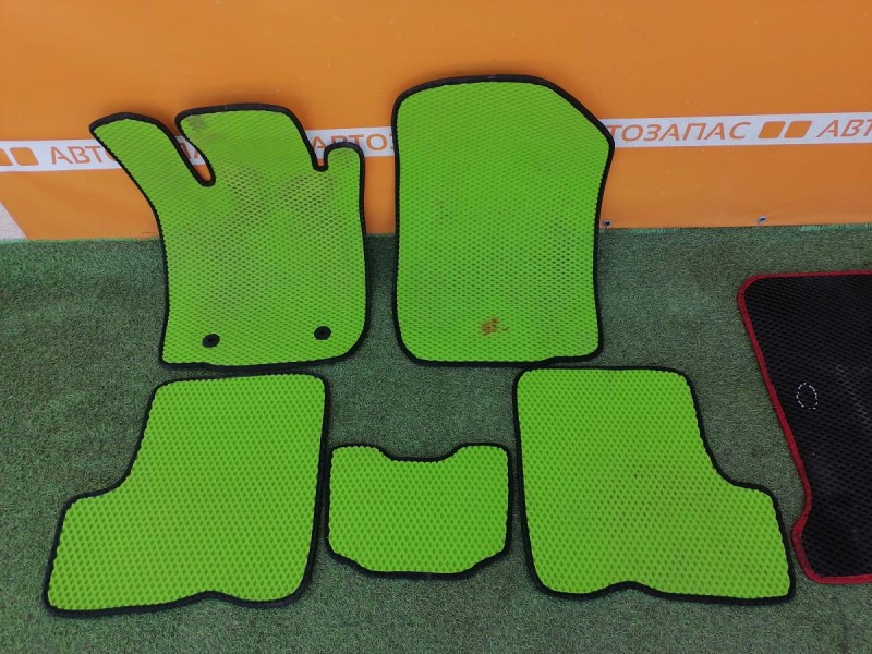 Sandero №14 коврик салона багажника EVA