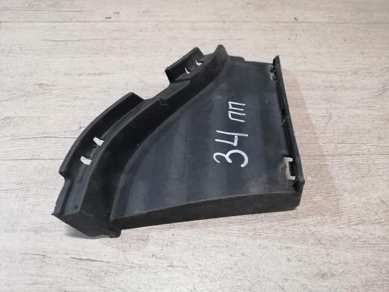 Logan №34 дефлектор радиатора правый 623125799