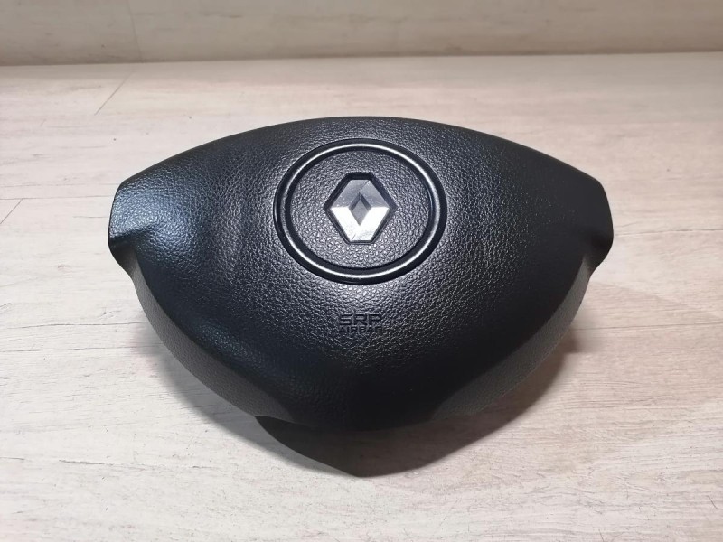 Duster №6 подушка безопасности в руль