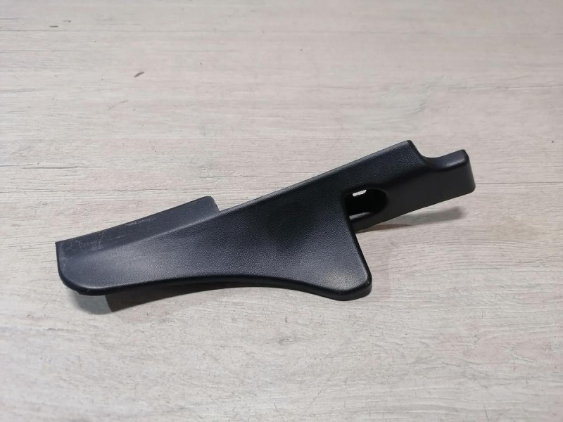 Duster №6 уголок жабо левый