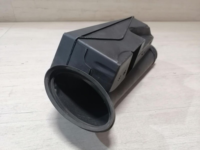 Duster №6 резонатор воздушного фильтра 1,6