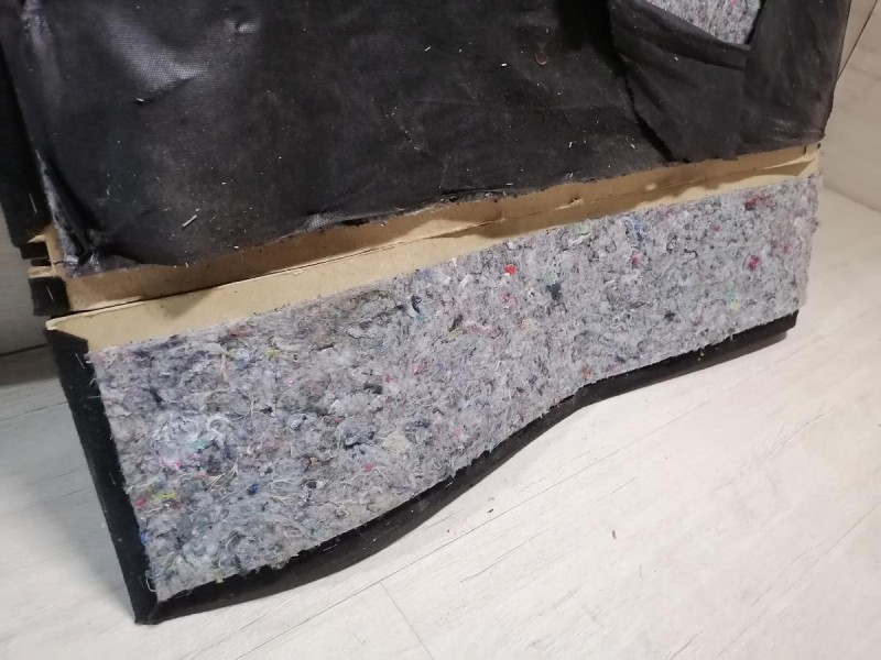 Duster №6 пол багажника деф