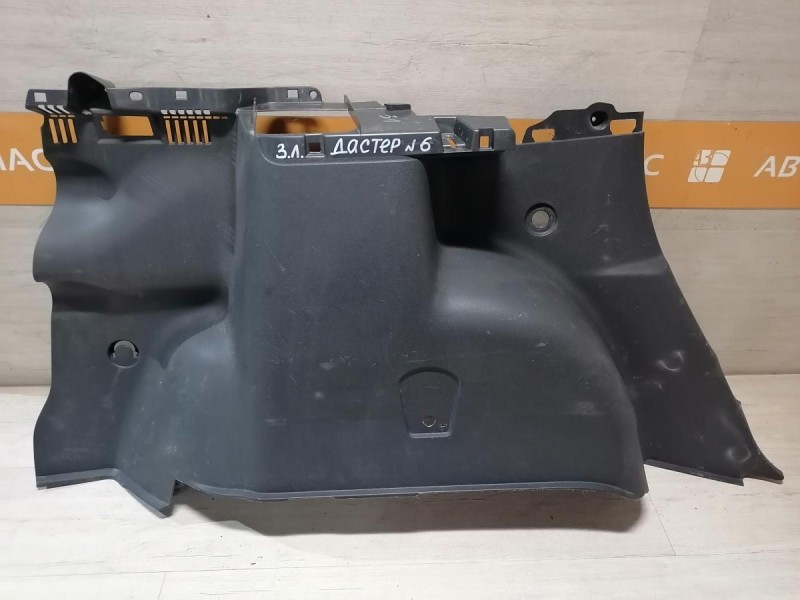 Duster №6 обшивка багажника левая деф
