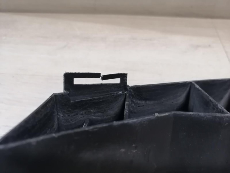 Duster №6 абсорбер переднего бампера деф