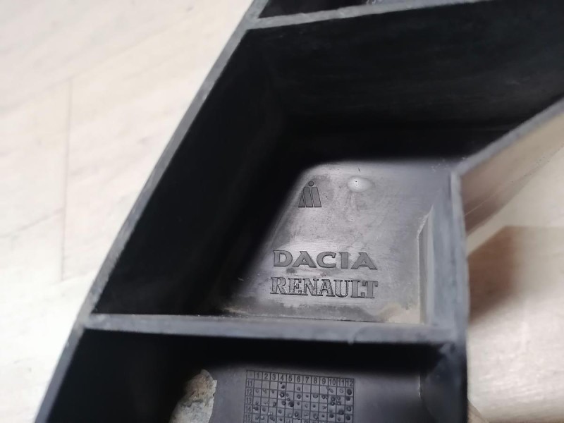 Duster №6 абсорбер переднего бампера деф