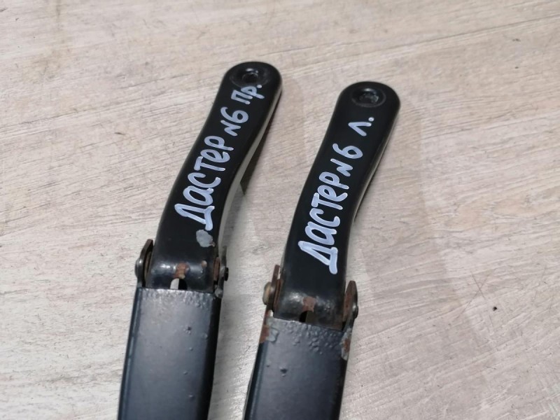 Duster №6 поводок дворников к-кт