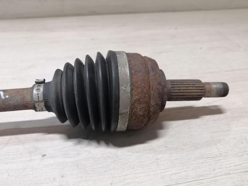 Duster №6 привод передний левый 4*4