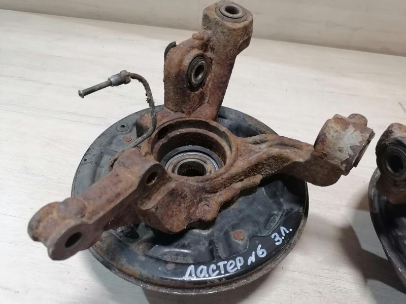 Duster №6 кулак задний левый правый ступица барабан тормозной ручник к-кт