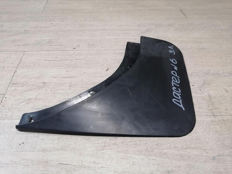 Duster №6 брызговик задний левый