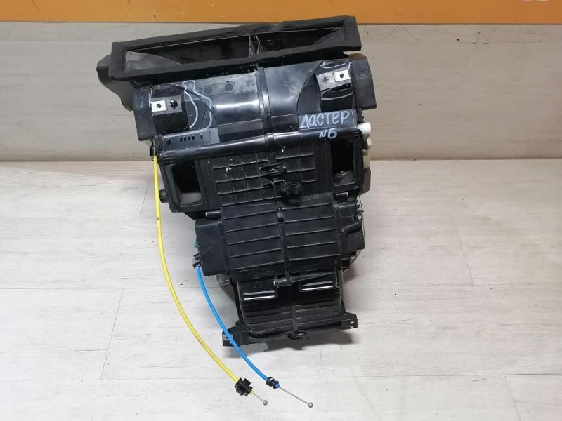 Duster №6 печка корпус под кондиционер деф