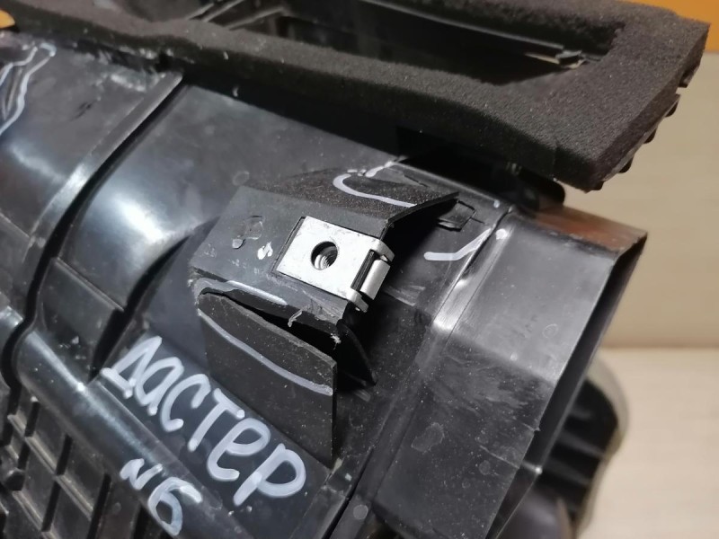 Duster №6 печка корпус под кондиционер деф