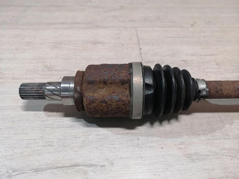 Duster №6 привод задний
