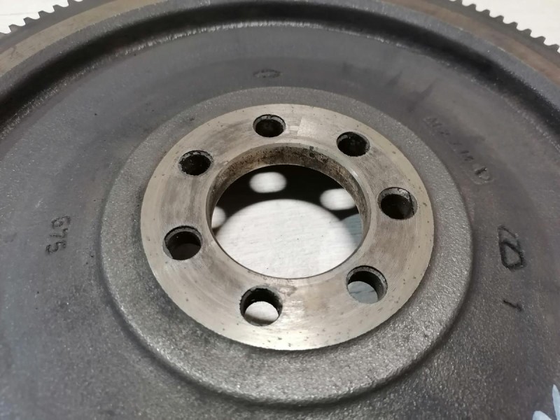 Duster №6 маховик двигателя 1.6 мкпп