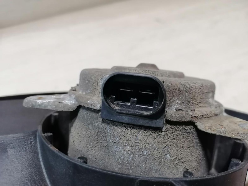 Duster №6 вентилятор охлаждения двигателя с моторчиком