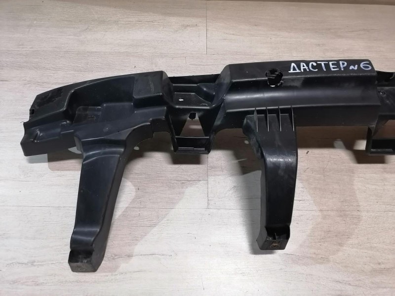 Duster №6 абсорбер заднего бампера деф