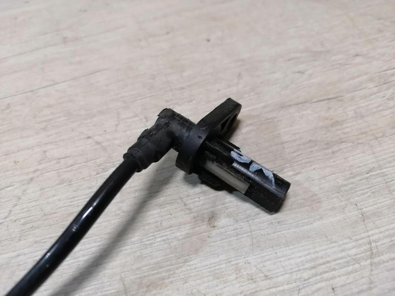 Duster №6 датчик абс задний