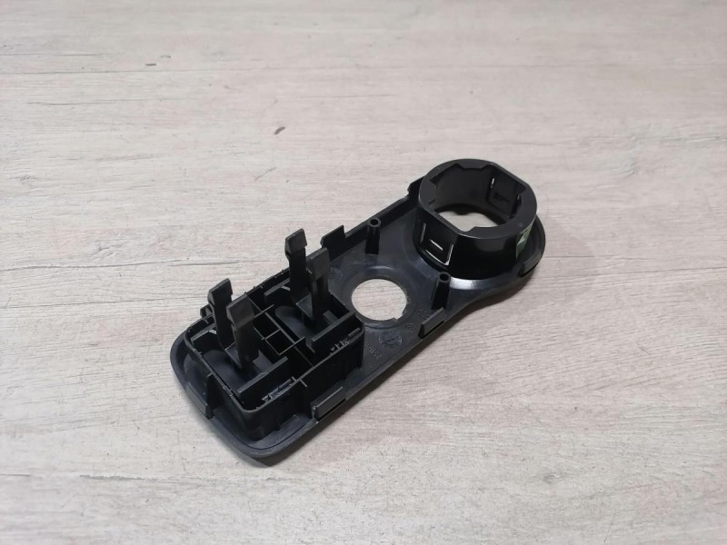 Duster №6 накладка торпедо под блок управления полным приводом