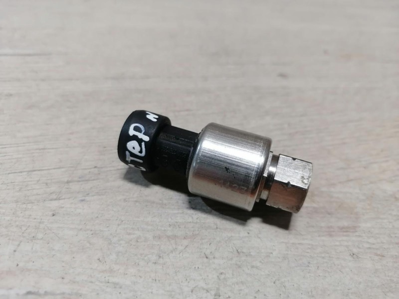 Duster №6 датчик кондиционера