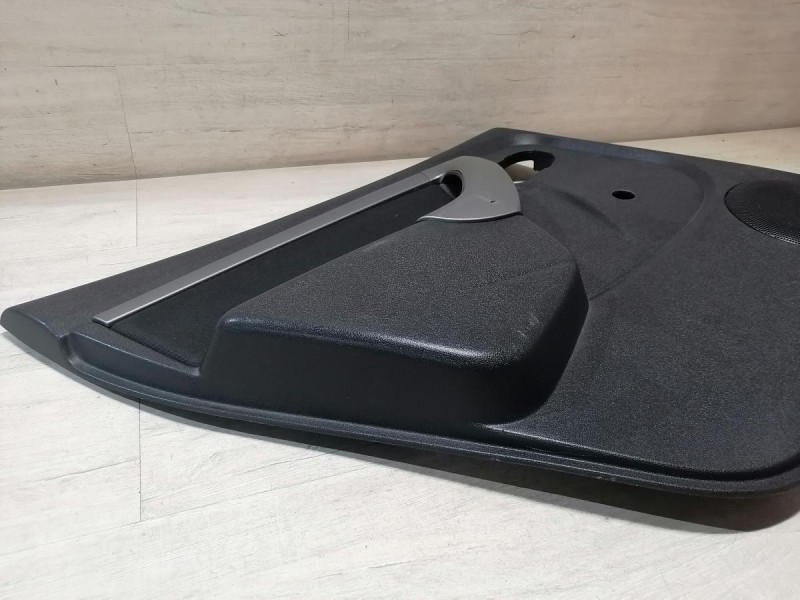 Duster №6 обшивка двери задняя левая деф