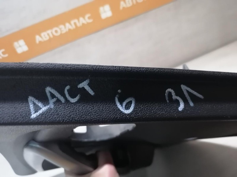 Duster №6 обшивка двери задняя левая деф