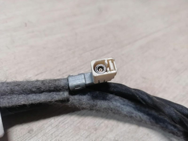 Duster №6 проводка антенны