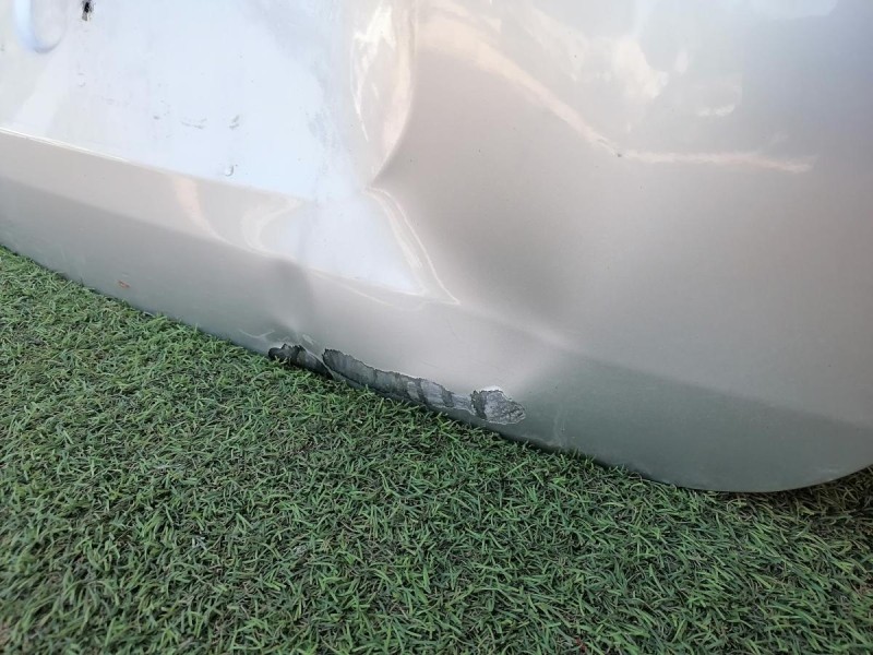 Duster №6 крышка багажника со стеклом деф