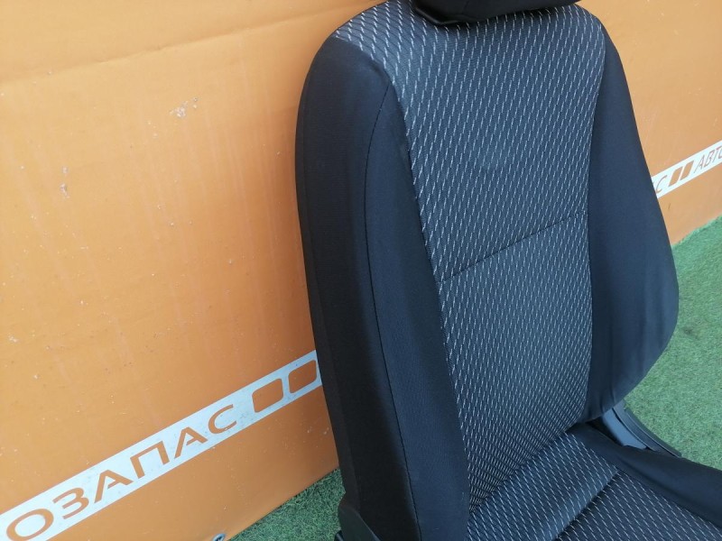 Rio 4 №1 сиденье левое правое к-кт