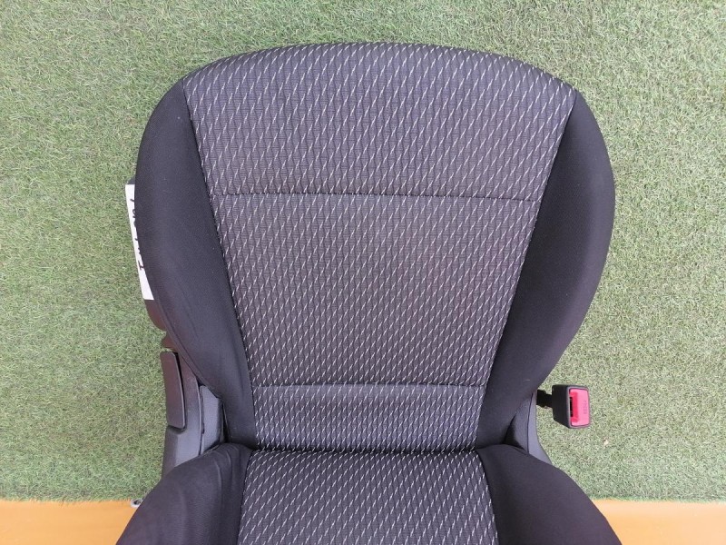 Rio 4 №1 сиденье левое правое к-кт