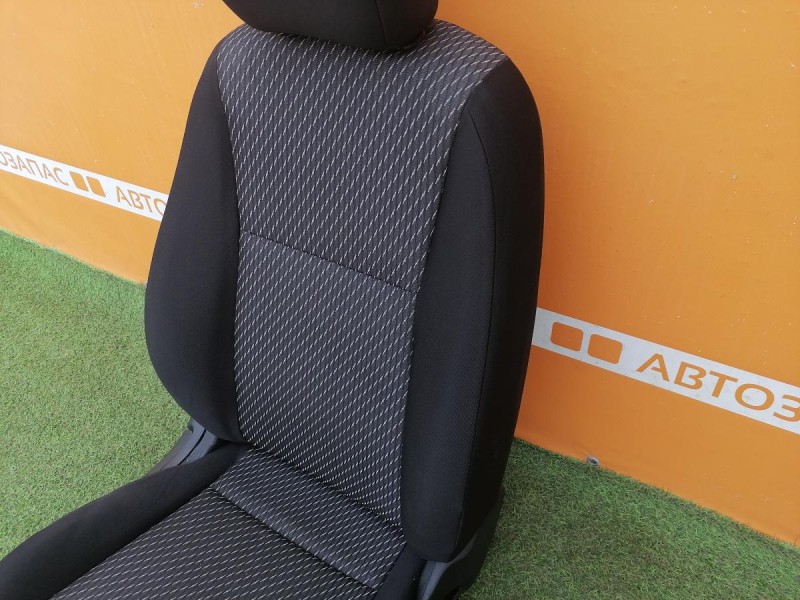 Rio 4 №1 сиденье левое правое к-кт