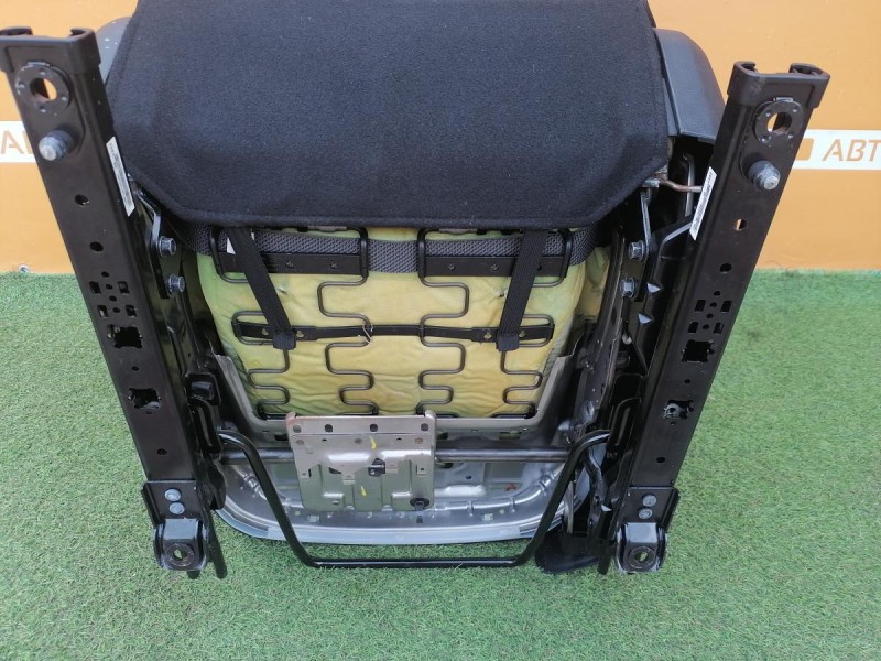 Rio 4 №1 сиденье левое правое к-кт