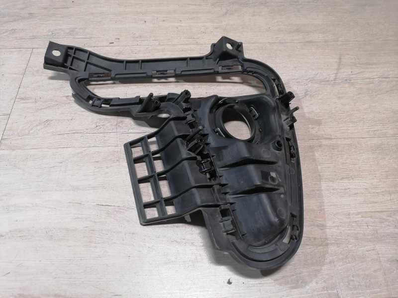 Rio 4 №1 накладка противотуманки передняя правая