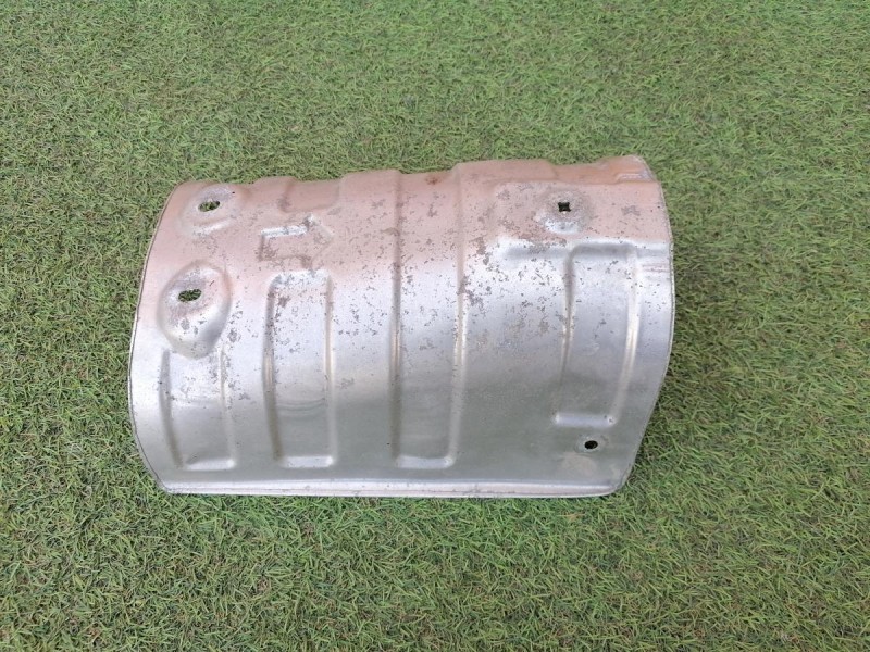 Rio 4 №1 тепловой экран средний