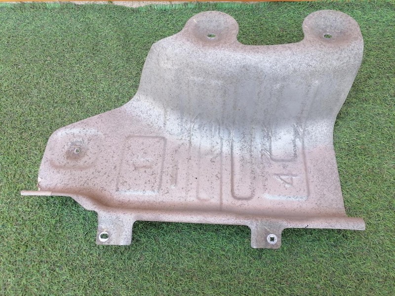 Rio 4 №1 тепловой экран резонатора