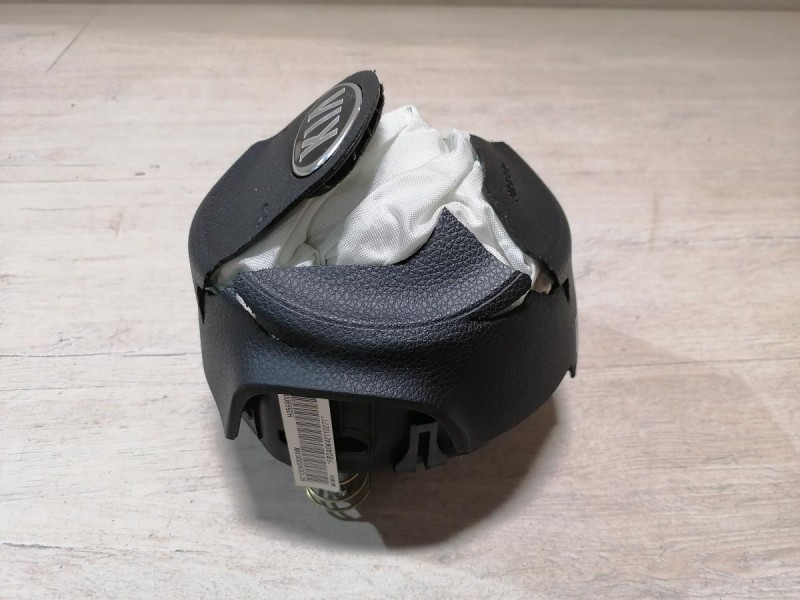 Rio 4 №1 подушка безопасности в руль стрел