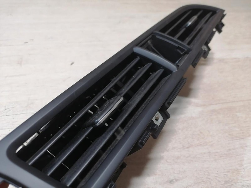 Rio 4 №1 дефлектор торпедо центральный двойной