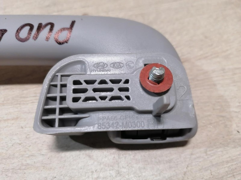 Rio 4 №1 ручка потолка задняя правая